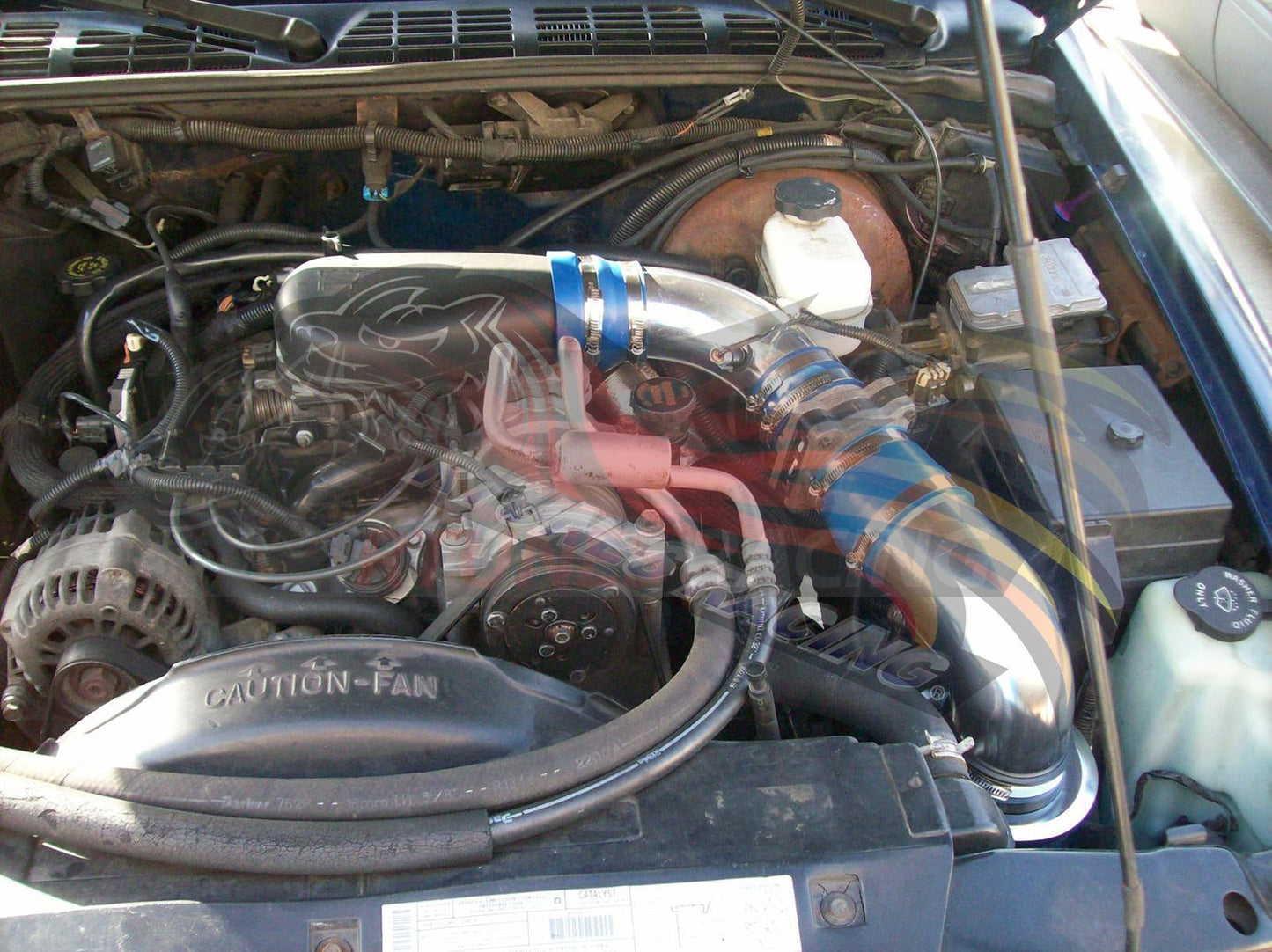 Cold Air Intake Kit For 1996-2005 Chevrolet S10/Blazer/GMC Sonoma/Jimmy, 1997-2000 Isuzu Hombre, 1996-2001 Oldsmobile Bravada 4.3L V6 | Rtunes Racing | RCI-CH-02BK