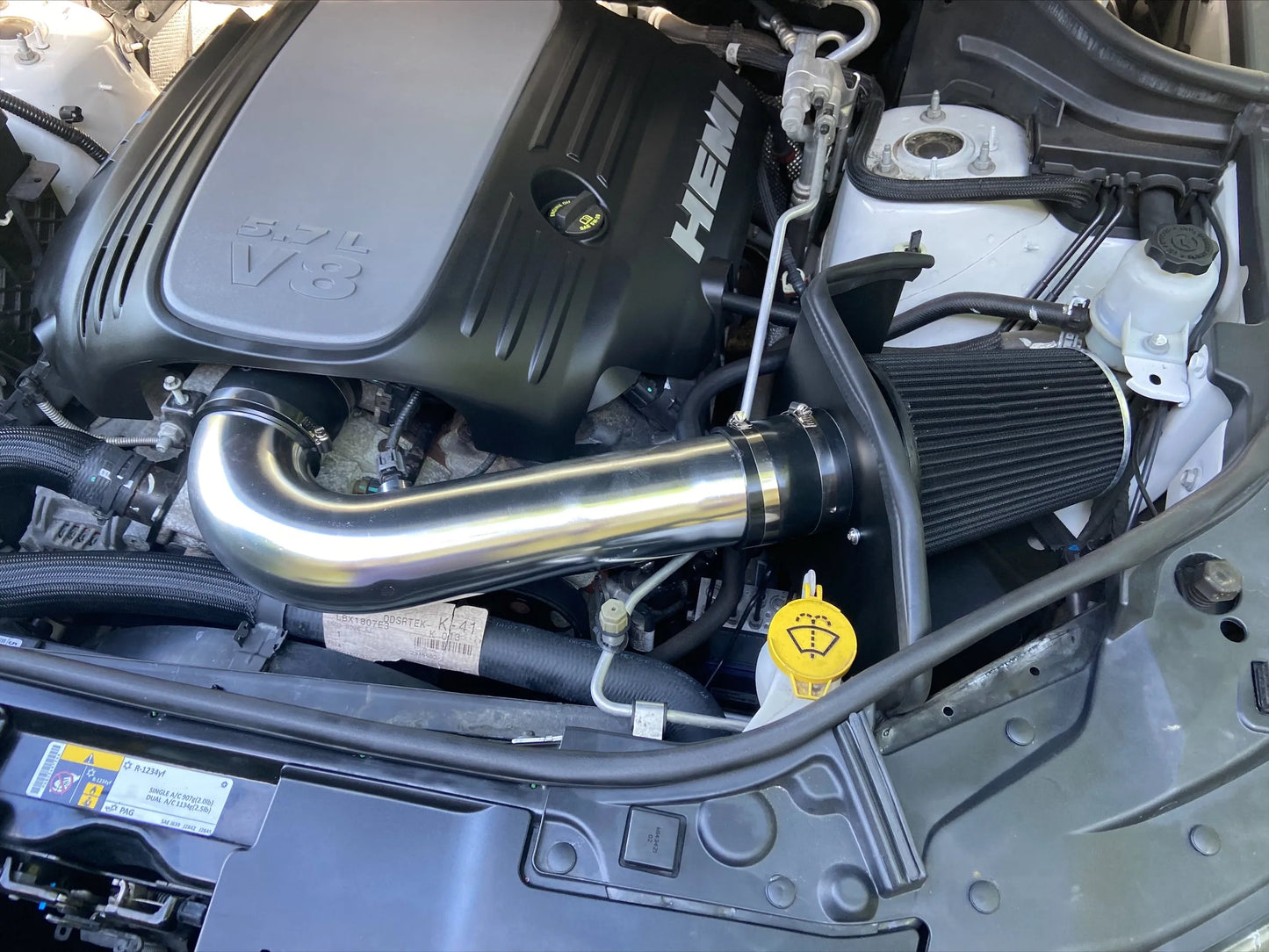 Heat Shield Intake For 11-19 Dodge Durango /11-19 Jeep Grand Cherokee 5.7L V8 HI-DG-13BL
