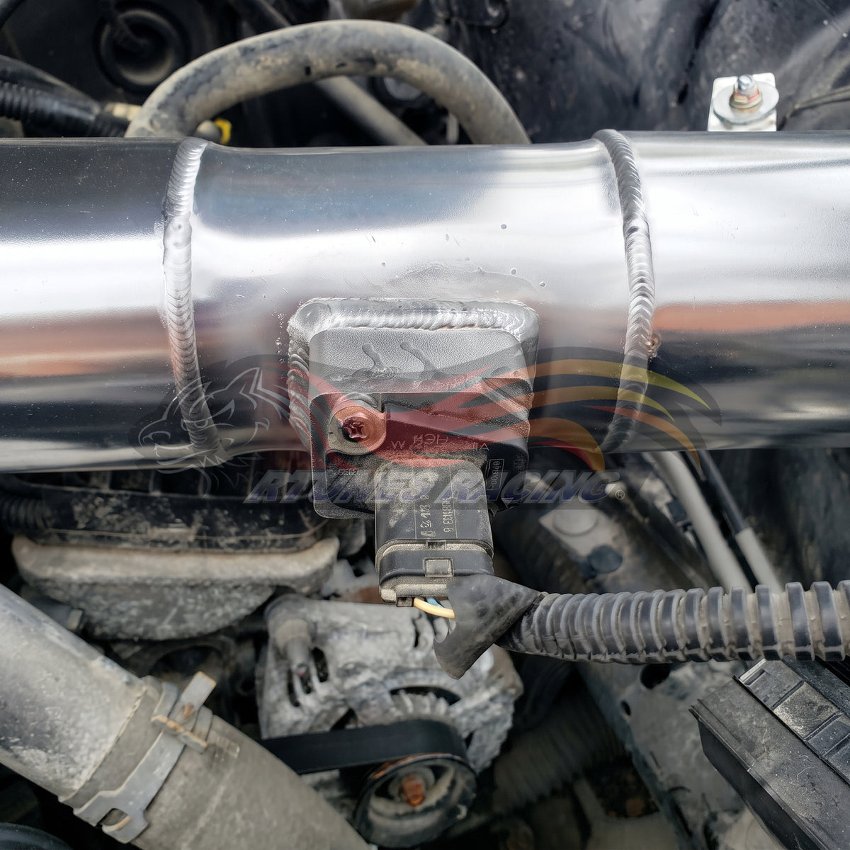 Rtunes Racing CI-FD-13 cold air intake installed in engine bay